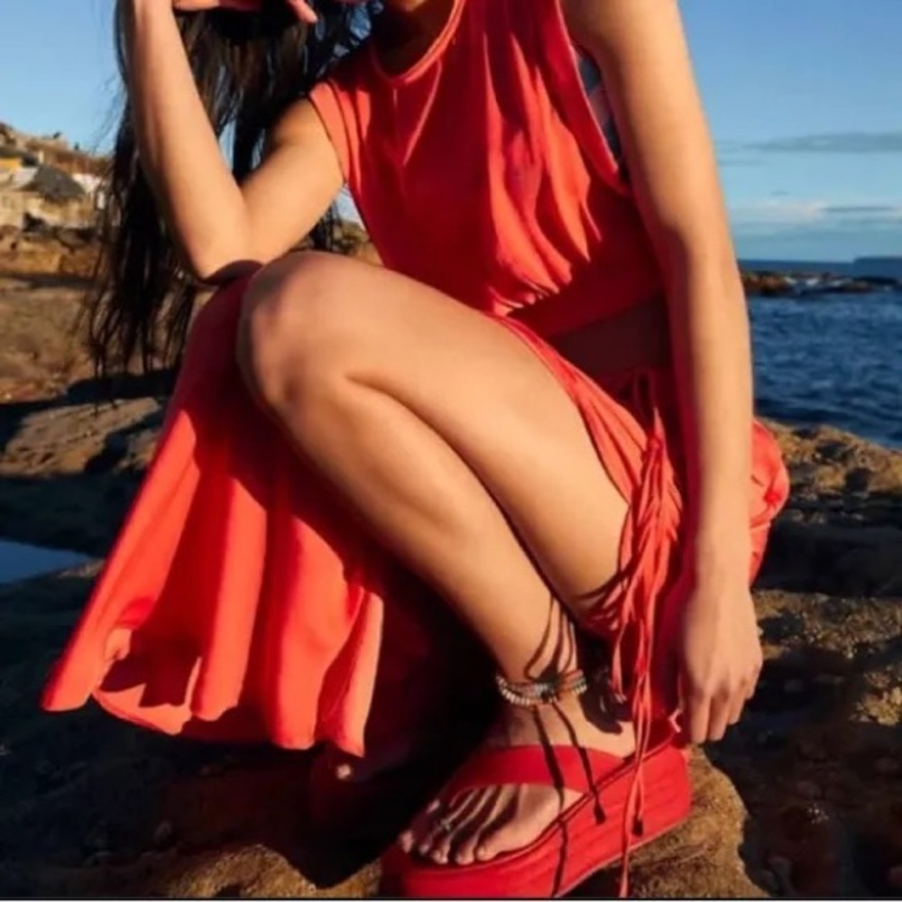 NWT - Free People - Haven Thong Platform